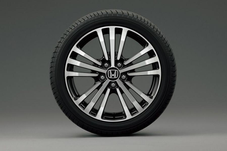  Honda Odyssey by JDM 2014 года  (фото 18 из 26)